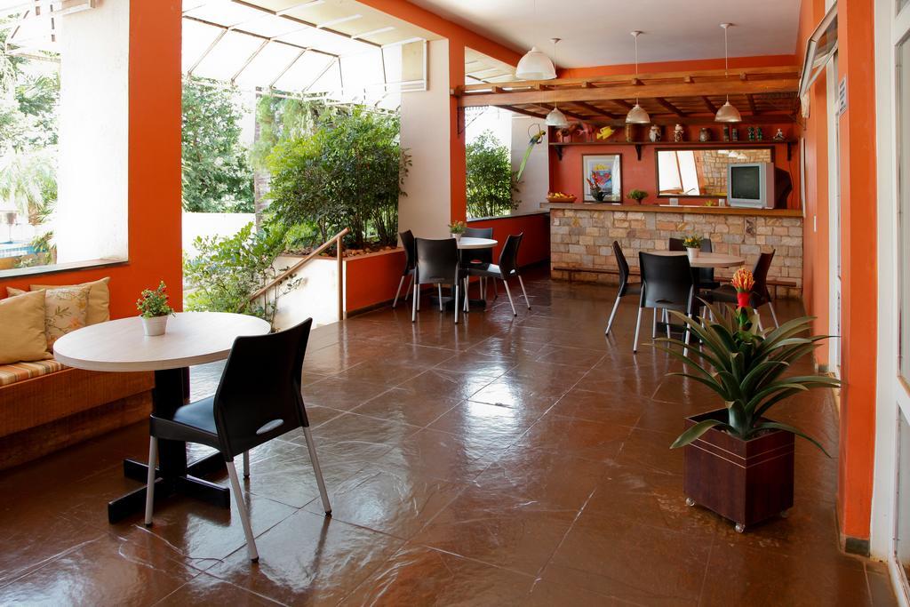 Attie Park Hotel Uberlândia エクステリア 写真