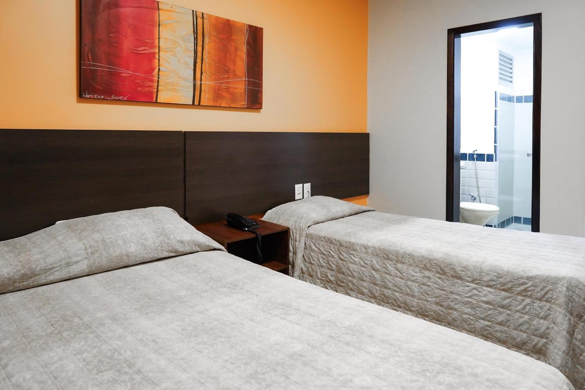 Attie Park Hotel Uberlândia エクステリア 写真