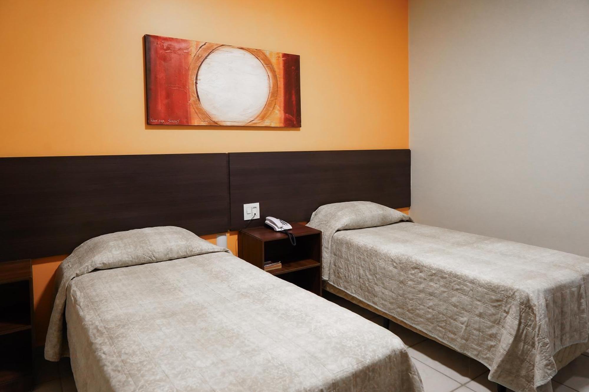 Attie Park Hotel Uberlândia エクステリア 写真