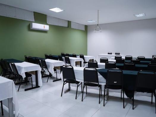 Attie Park Hotel Uberlândia エクステリア 写真